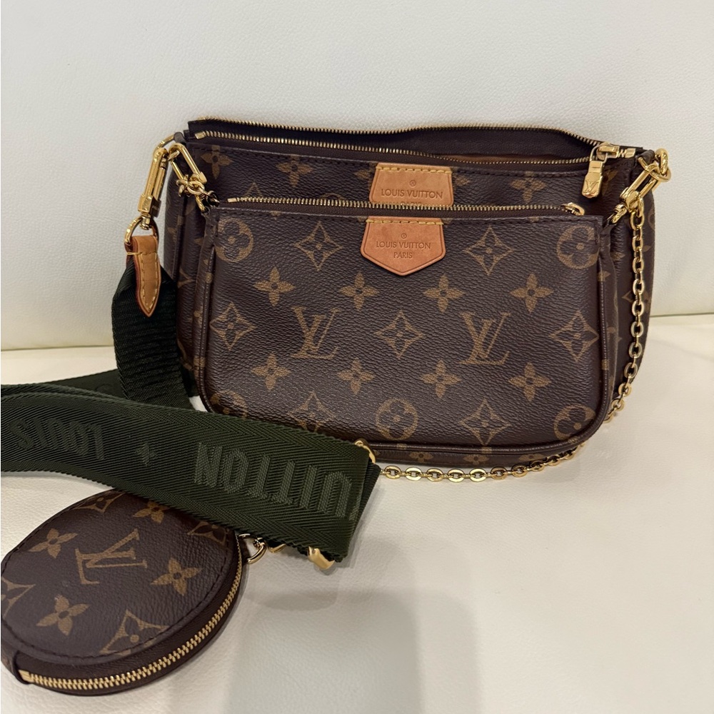 Louis Vuitton Multi Pochette